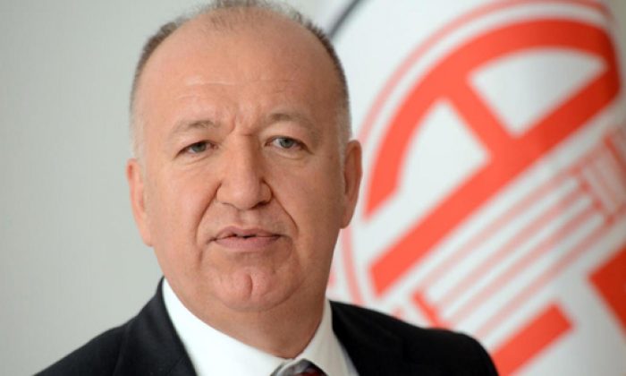 Gencer: “Antalya Arena Bizim Değil”