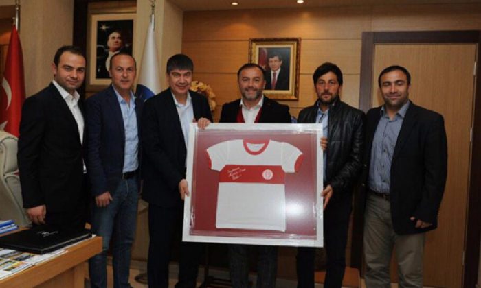 Mandıralı, Menderes Türel’i Ziyaret Etti