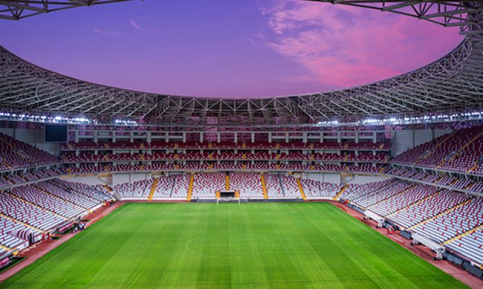 Galatasaray Maç Bilet Fiyatlarında Yüzde Elli İndirim