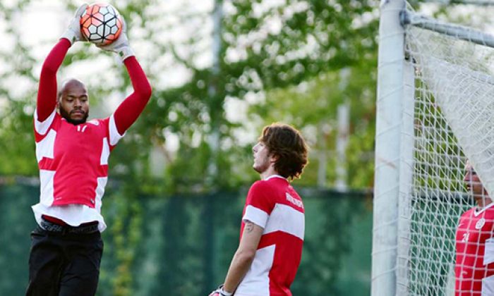 Antalyaspor’da İki Kaleci Gözden Çıkartıldı