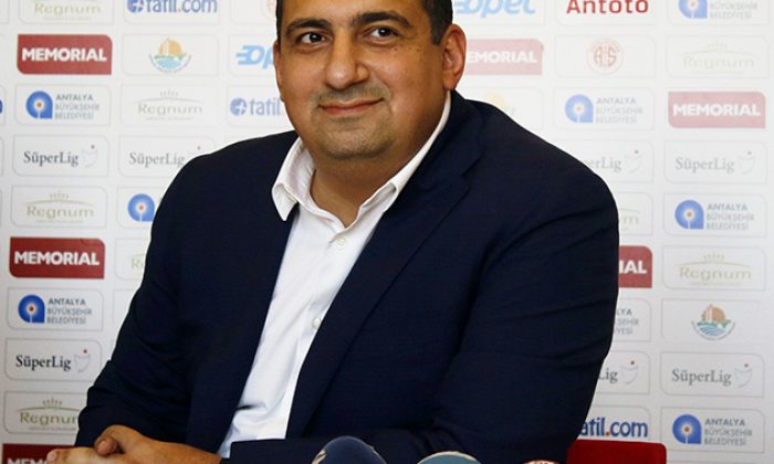Öztürk: “Transferlerimizden Beklentilerimiz Çok Yüksek”