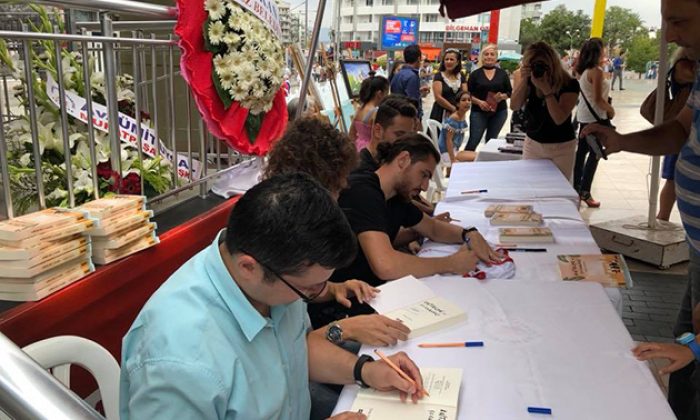 “Antalya’nın Çocukları” İçin İmza Günü Düzenlendi