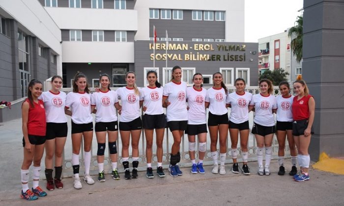 Antalyaspor Voleybol Takımı Sezonu Açıyor