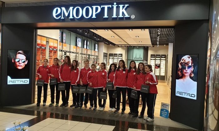 Voleybolculardan Sponsor Ziyareti