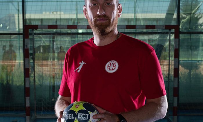 Antalyaspor Fatih Işık İle Sözleşme Yeniledi