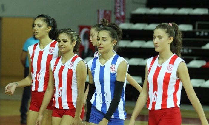Filenin Akrepleri Zorlu Periyodu Kayıpsız Atlatmak İstiyor