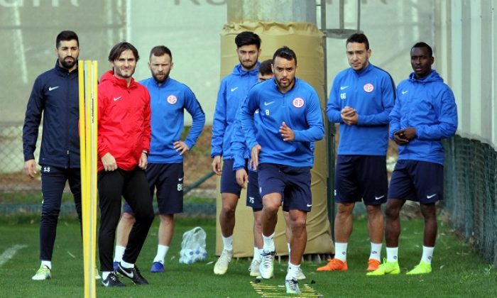 Antalyaspor Kuvvet Ağırlıklı Çalıştı