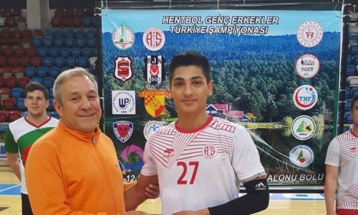 Genç Erkek Hentbol Takımı Beşincilik Maçına Çıkacak