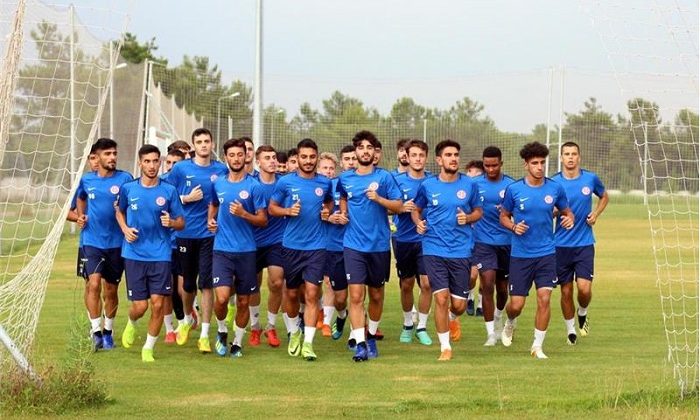 Antalyaspor’un Gençleri Çalışmalarını Sürdürüyor