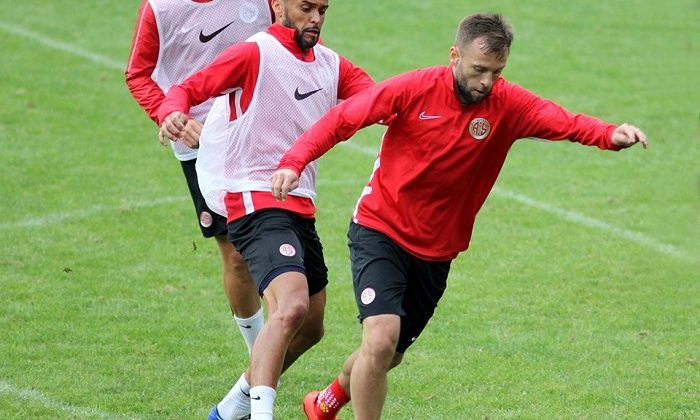 Antalyaspor Bolu’da Taktik Çalıştı