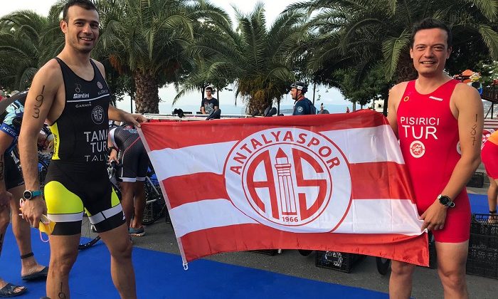 Triatlon Takımı Balkanlardan 3 Madalya İle Döndü