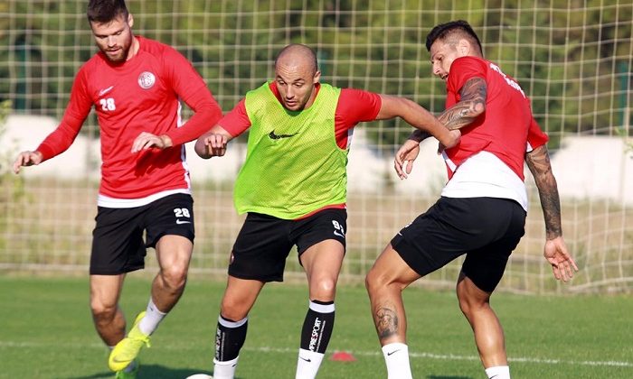 Yeni Malatyaspor Hazırlıkları Taktik Çalışmalarla Sürüyor