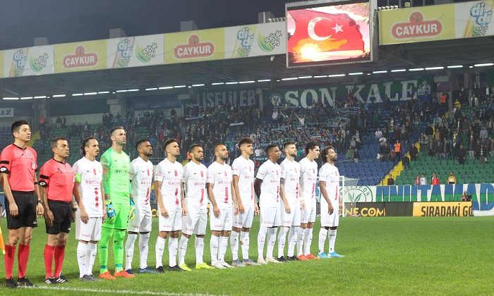 Antalyaspor’dan 6 Sezon Sonra Üst Üste Dört Mağlubiyet