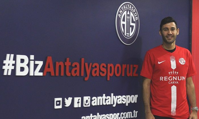 Antalyaspor Veysel Sarı’yı Kadrosuna Kattı