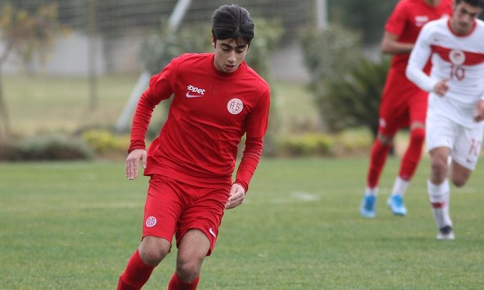 Üç Oyuncu Milli Takıma Davet Edildi