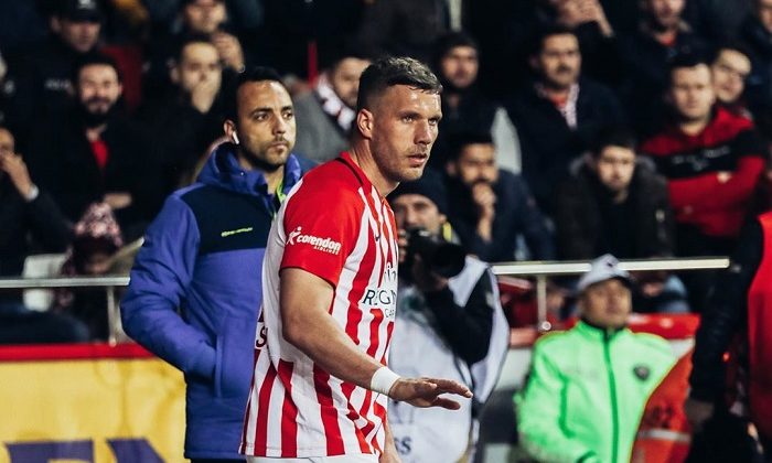 Podolski: “Amacım Kulübü Daha İyi Yerlere Getirmek”
