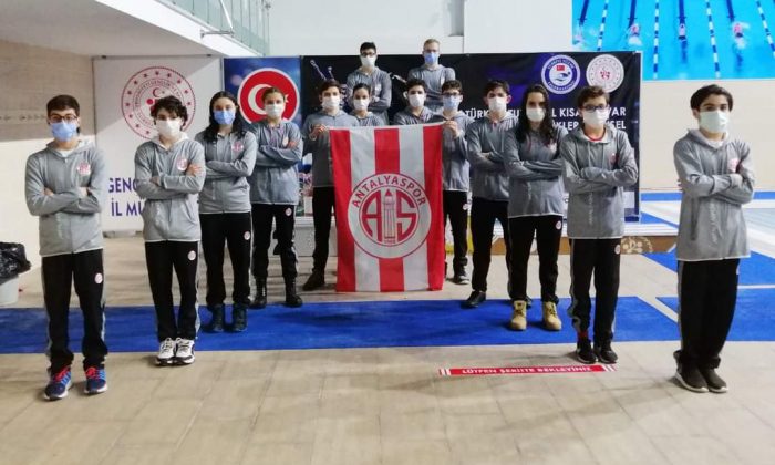 Antalyaspor’dan 7 Sporcu Milli Takım İçin Kulaç Attı