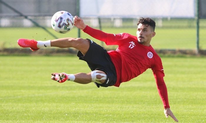 Antalyaspor’da Yedi Eksik