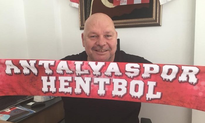 Hentbol Yönetimi Daha da Güçlendi