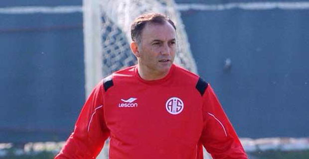 Antalyaspor Hami İle 18 Puan Kaybetti