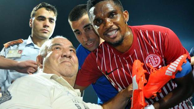 Eto’o’dan Alkışlanacak Hareket