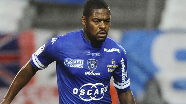 Antalyaspor’a Fildişi Sahilli Orta Saha