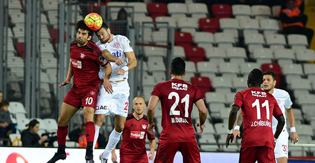 Antalyaspor Devreyi Sessiz Kapadı: 0-0