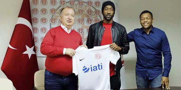 Karşıyaka’ya Bir Antalyasporlu Daha