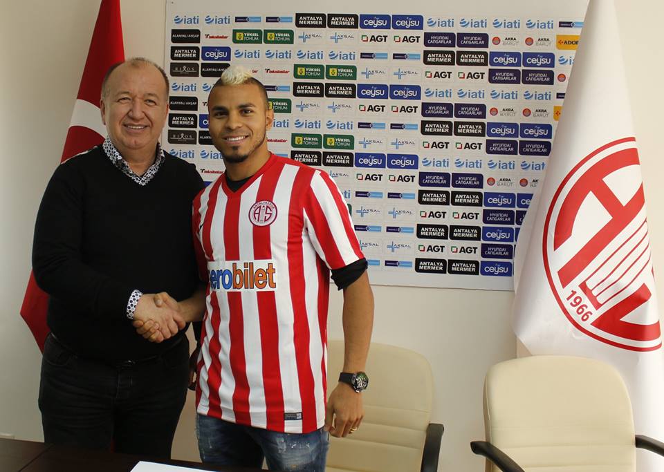 Antalyaspor’da Danilo İmzayı Attı