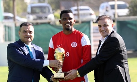 Samuel Eto’o’ya Özel Ödül