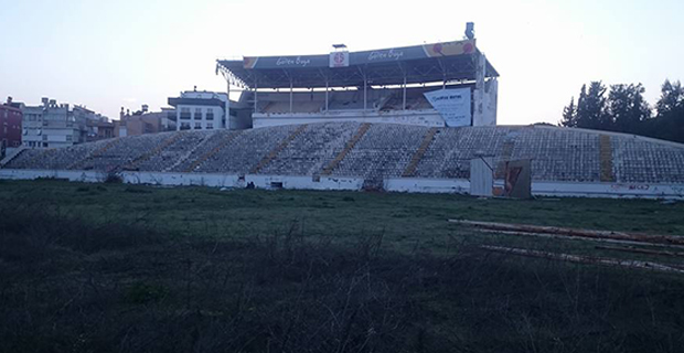 Taraftar Atatürk Stadyumu’na Vedaya Hazırlanıyor