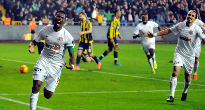 Antalyaspor, Fenerbahçe’nin Serisini Bozdu