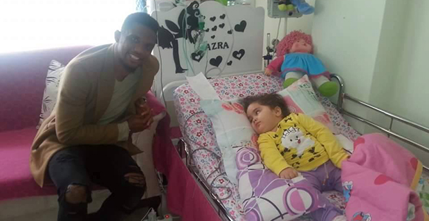 Eto’o’dan Azra Bebeğe Ziyaret