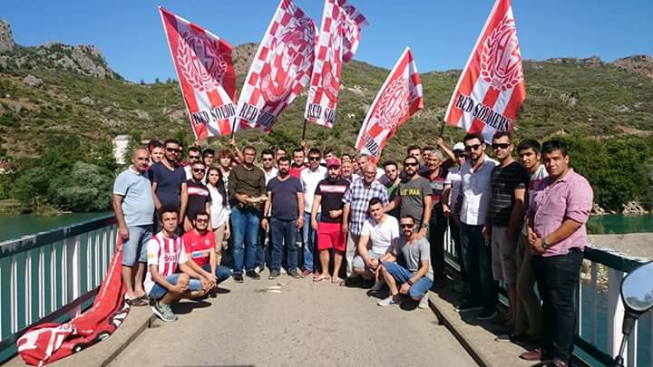 Red Soldiers’tan Köprüçay Protestosu