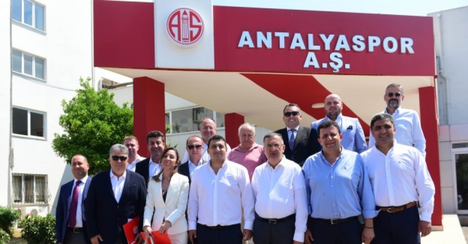 Antalyaspor’da Görev Dağılımı Yapıldı