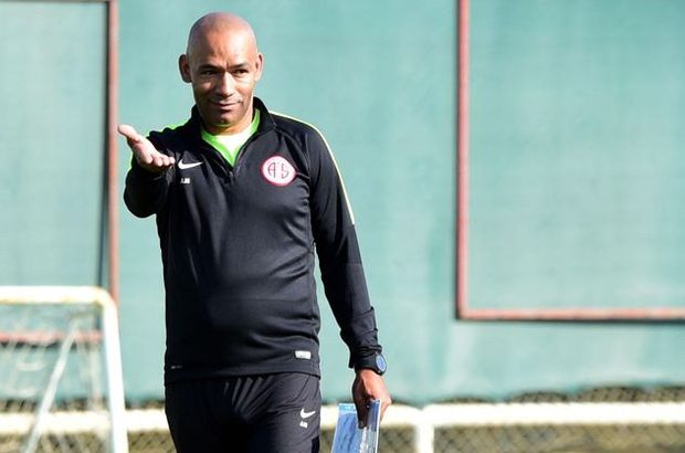 Antalyaspor’da Morais Şoku