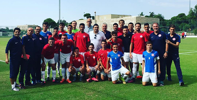 Gençler Zirveye Tırmanıyor