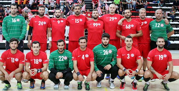 Antalyaspor Evinde Yine Galip: 33-28