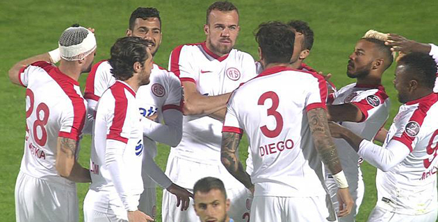 Chico Golle Tanıştı