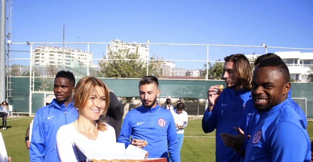 Antalyaspor’da Keyifler Yerinde