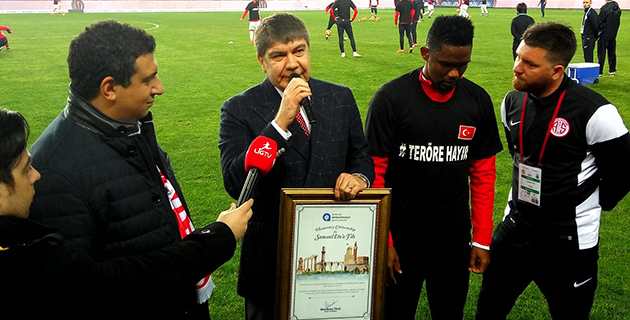 Eto’o’ya Onursal Hemşehrilik Beratı