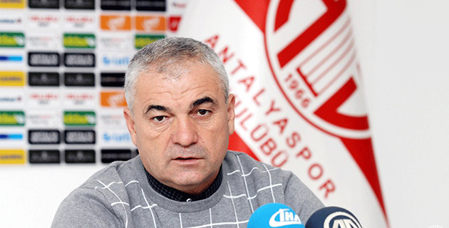 Çalımbay Eto’o’nun Kalmasını İstiyor