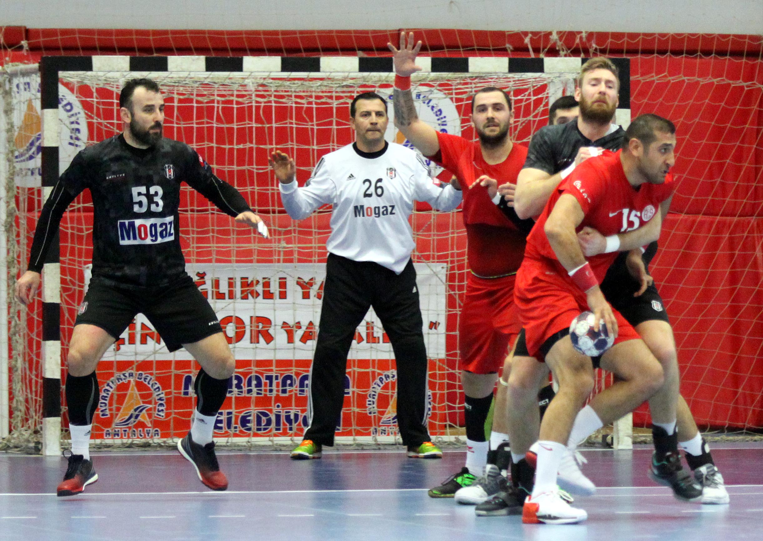 Antalyaspor’dan Mağlubiyet: 25-36