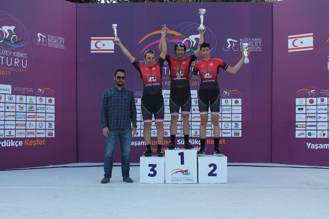 Antalyaspor Kıbrıs’ta Kürsüde