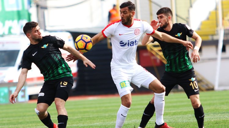Akhisar’da Seri Sona Erdi: 3-0