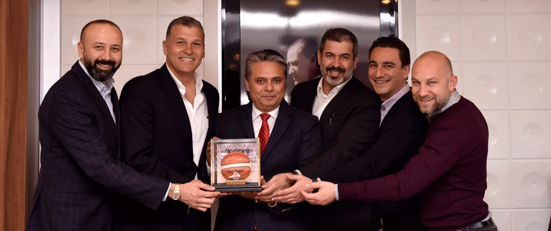 Basketbol Takımından Ümit Uysal’a Ziyaret