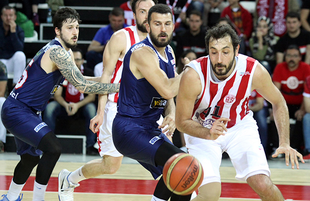 Antalyaspor 83 – 61 Karesispor