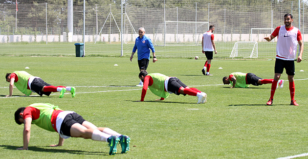 Antalyaspor Hazırlıklarını Sürdürüyor