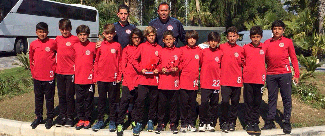 En Centilmen Takım Antalyaspor