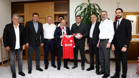Yönetimden Rektör Ünal’a Ziyaret